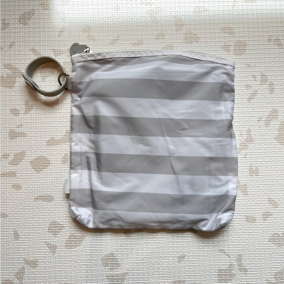 UBBI Changing Mat - Picture 2 of 5